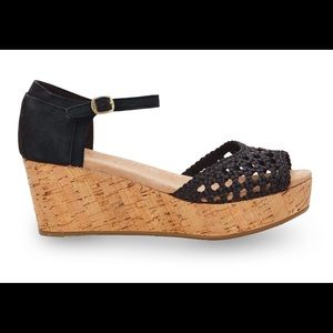 Toms Black Women Wedges Size 7.5
